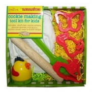 The Little Cook / Child's 8-piece Cookie Making Tool Kit